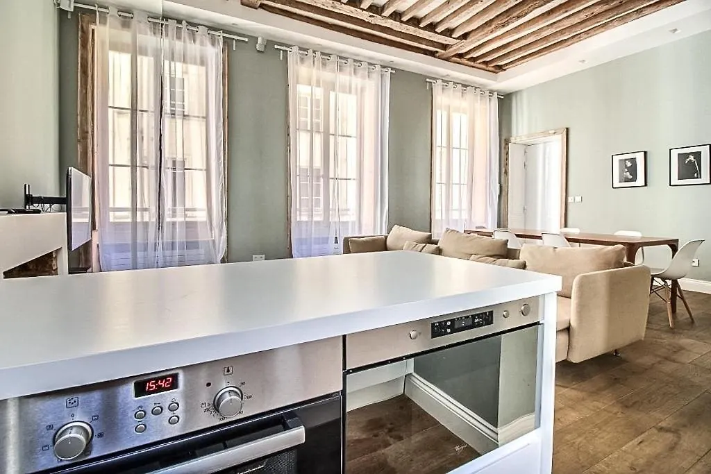 Appartement Centre Paris 0*,  France